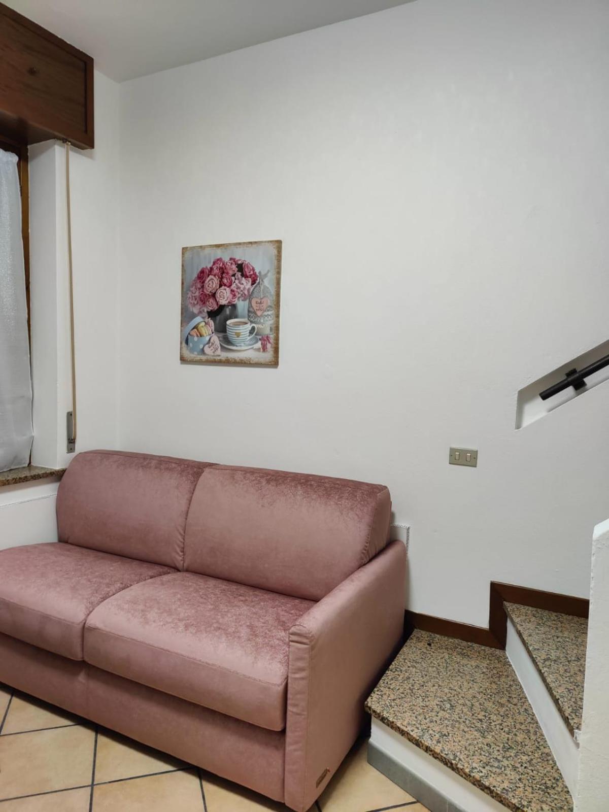 La Corte Di Cris Lacchiarella Exteriör bild